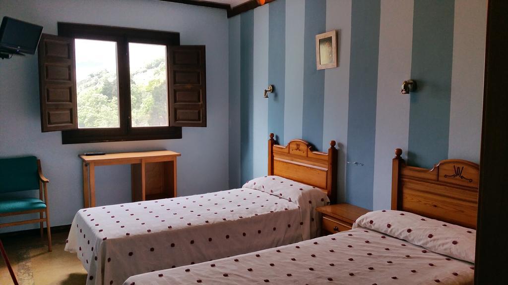 Hotel Juderia Valle Del Jerte Кабесуела дел Вале Екстериор снимка