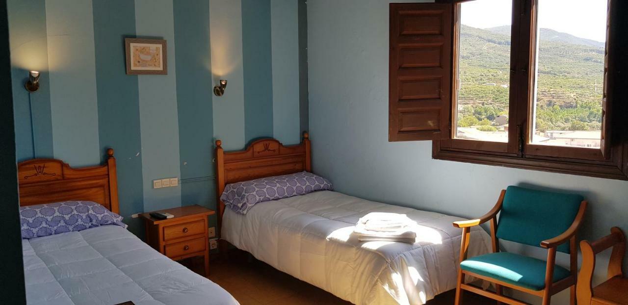 Hotel Juderia Valle Del Jerte Кабесуела дел Вале Екстериор снимка
